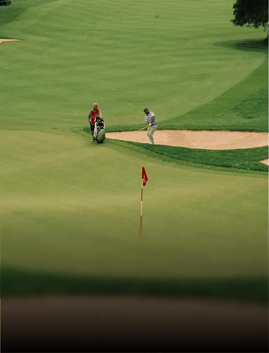 Fairway og bunker på en golfbane
